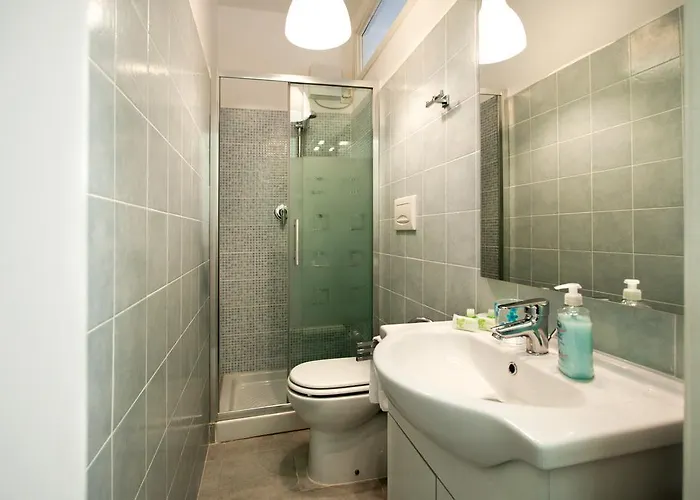 Wanderlust - Fromhometorome Apartment Rom